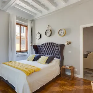 Romexperience Borgo Pio Apartment Rome