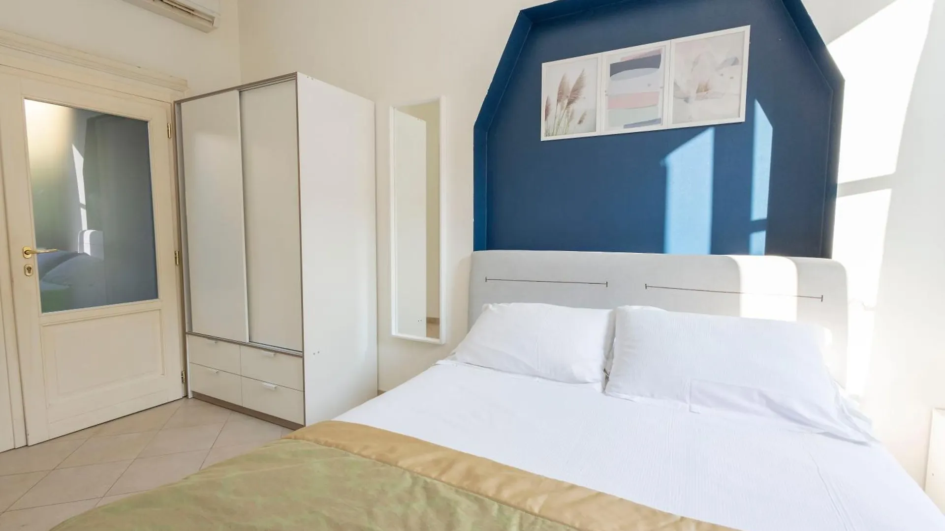 Le Corti Degli Artisti - Apartments Navigli Milan Italy